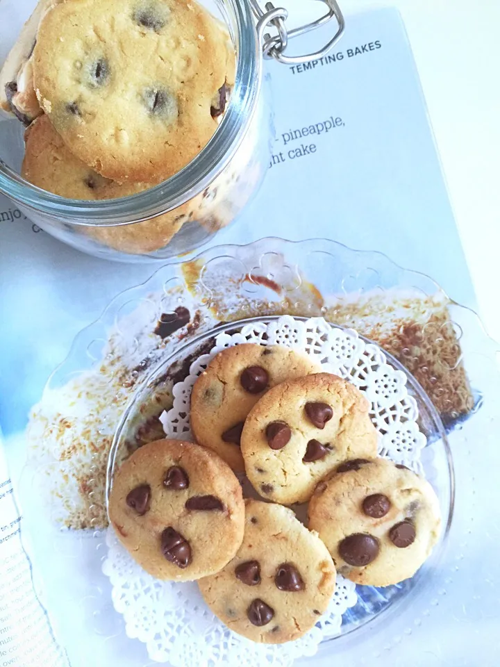 Vanilla chocolate chips shortbread cookies|12Dragonさん