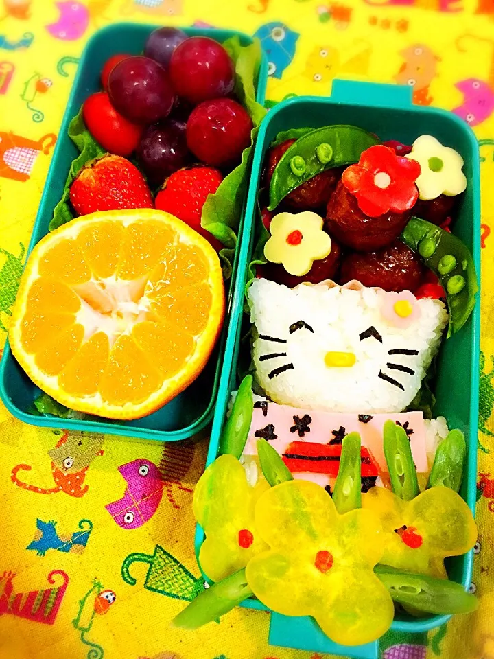 Snapdishの料理写真:My daughter's "Kitty Obento"|Laarni Nabongさん