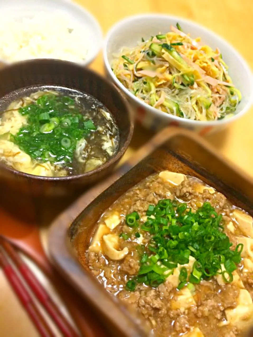 麻婆豆腐ともずくのスープと春雨サラダ|にゃーちゅさん