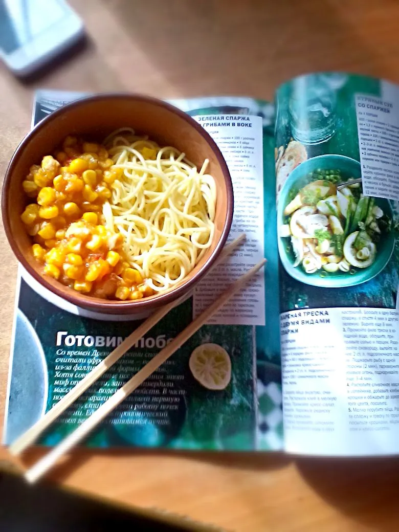 corn/wok oh, how much do i like Chineese food!! #food #Chinese cuisine  #Culinária chinesa  #corn #wok|HeyNeboさん