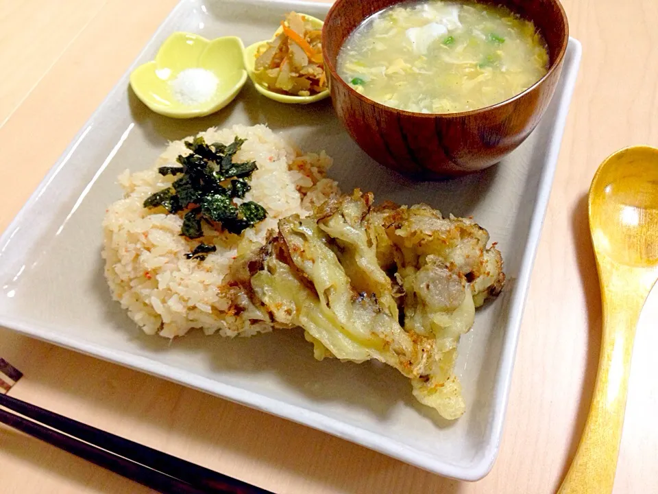 蟹の炊き込みご飯＆アサリスープで餡掛け風に。|林愛さん