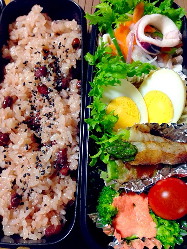 息子弁当5日目！ばぁちゃんが朝早くからお赤飯を作ってくれたよ弁当(=´∀｀)人(´∀｀=)|じゅんけさん