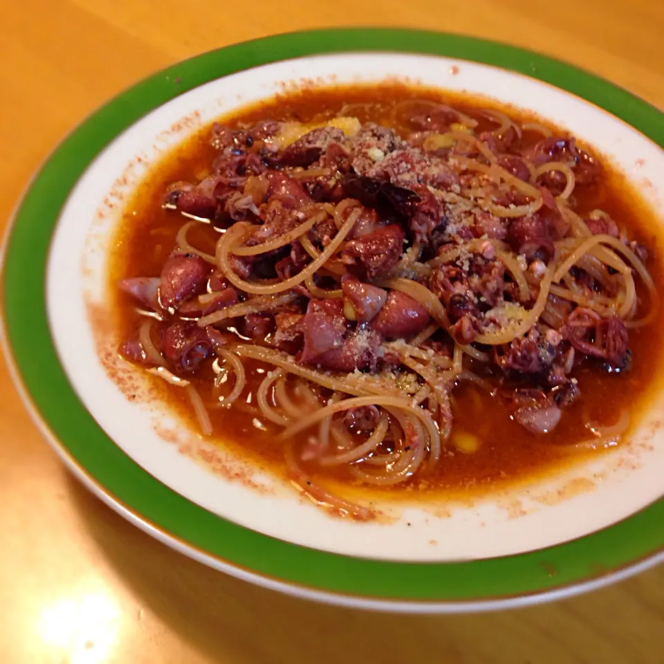 Snapdishの料理写真:ahijo di calamaro+pasta 蛍烏賊のロングパスタ|kctreeさん