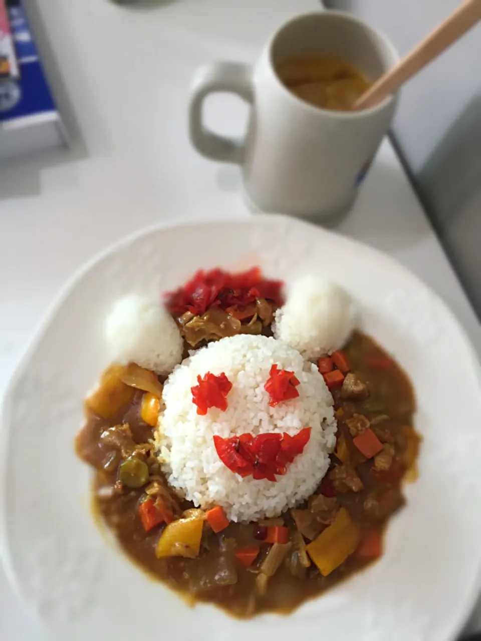 Snapdishの料理写真:Smiling curry|Kim Pakinyさん