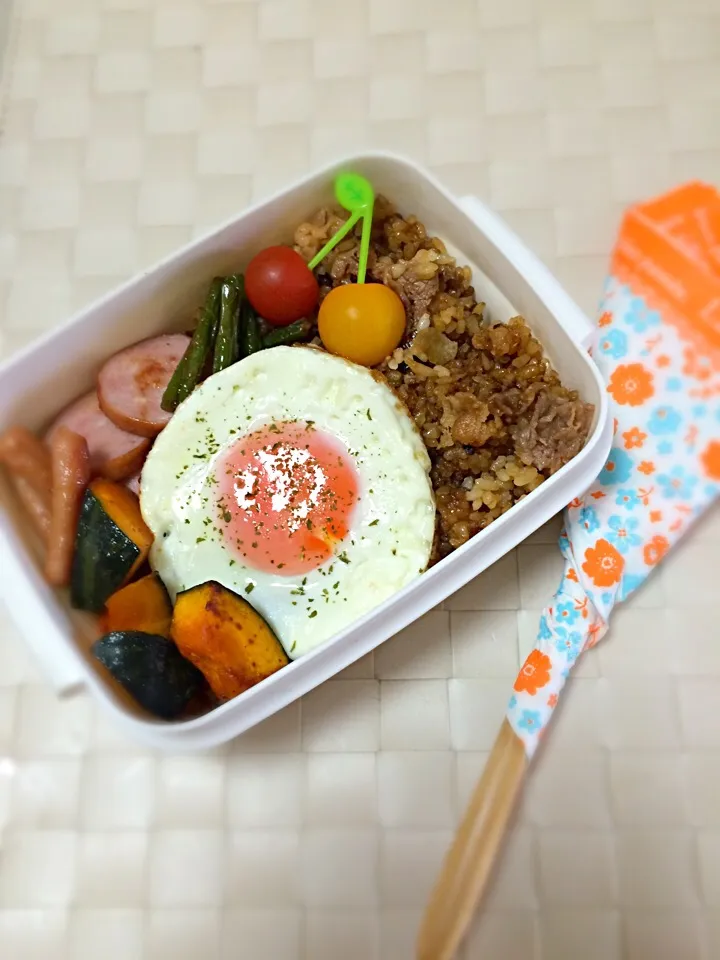 くららさんの料理 炊飯器de韓国風カルビ炒飯☆でお弁当～♬|まぁちゃんさん