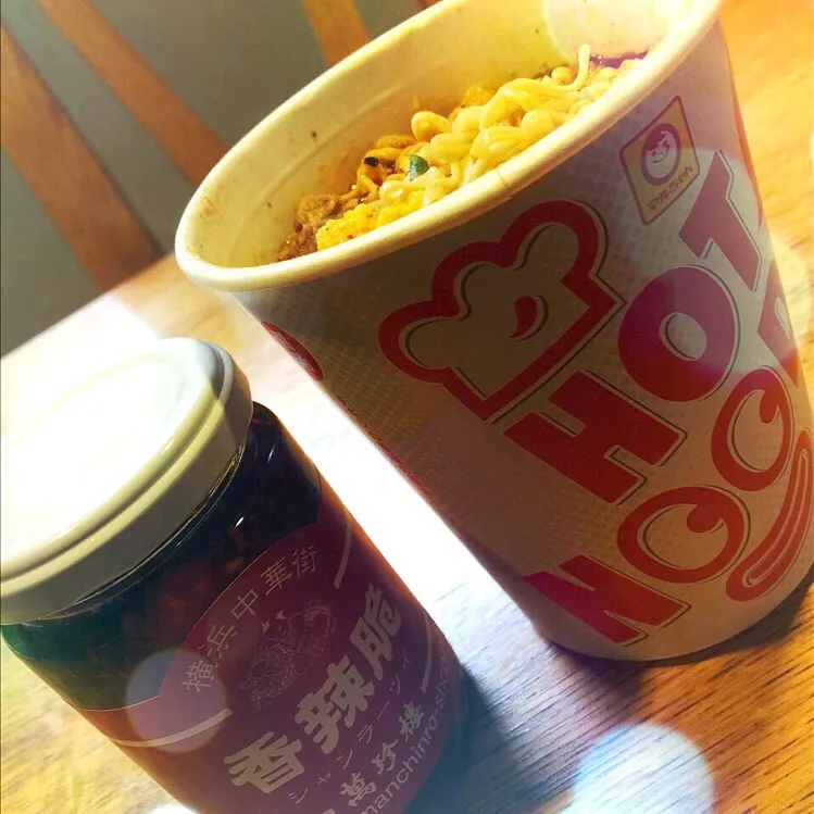 Snapdishの料理写真:カップ麺だわさ。|まんぞーさん