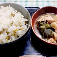 豆ご飯と竹の子・チンゲン菜のたき物✨|Syuichi Endohさん