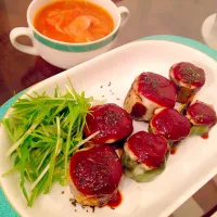 Snapdishの料理写真:ピーマンとナスの肉詰め♪と野菜スープ♪♪|yokopuuさん