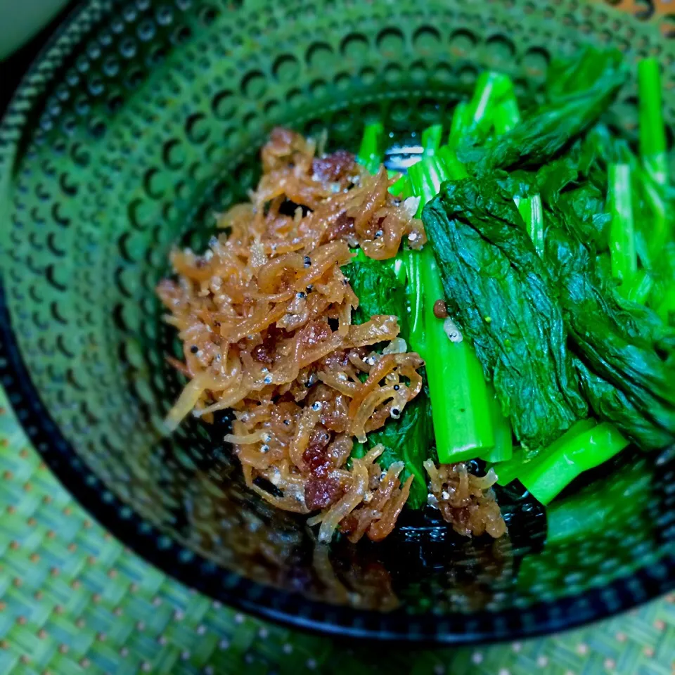 頂き物の但馬牛が入ったちりめん佃煮を菜の花に添えてみた！|charさん