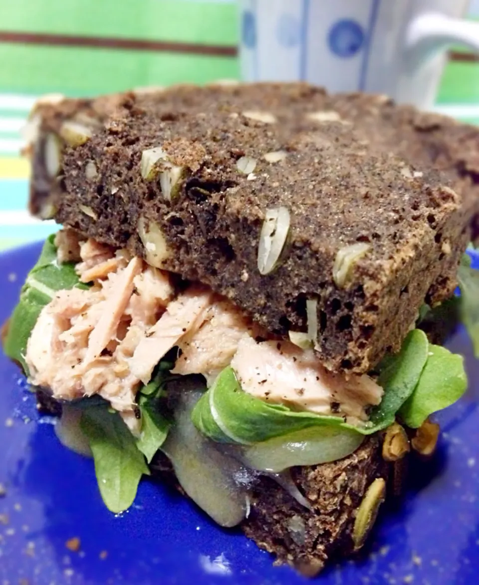 Tuna cheese sandwich using homemade buckwheat loaf|coxiella24さん