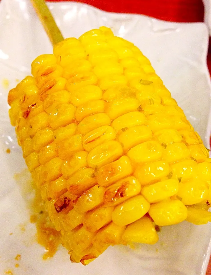 Corn with salt and butter@Sumire Yakitori, Icon Village, Tanjong Pagar|coxiella24さん