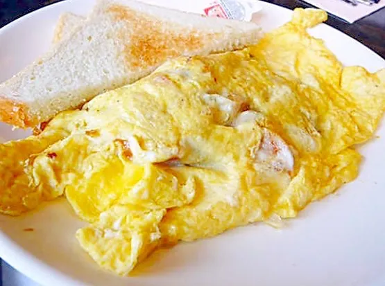 Toast and omelette :D|KHaylee09さん