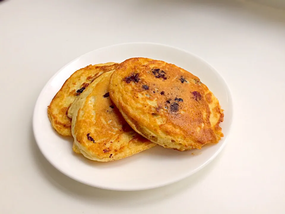 Blueberry breakfast pancakes|basさん