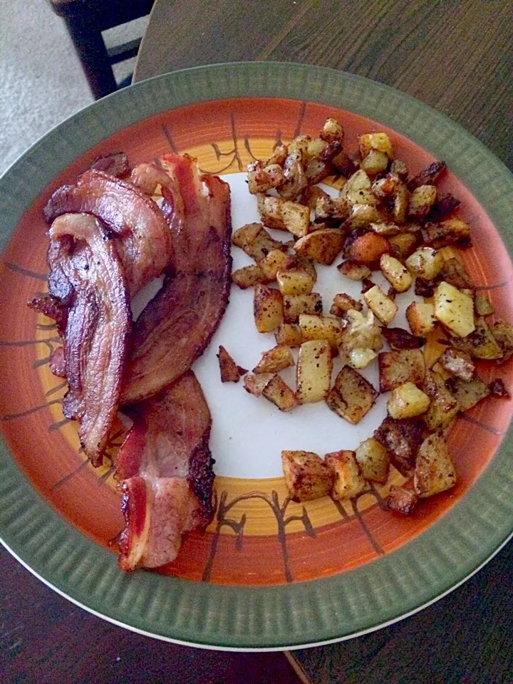 Bacon and homemade hash browns|Jessica Cさん