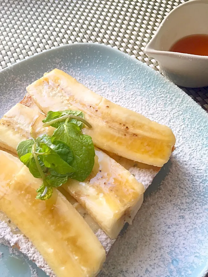 クリームチーズ&バナナトースト💖 cream cheese& banana toast w maple sylrup|atsukoさん