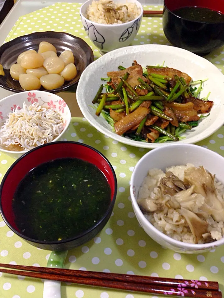 舞茸ご飯にアオサの味噌汁♡|アッキーナ☆さん