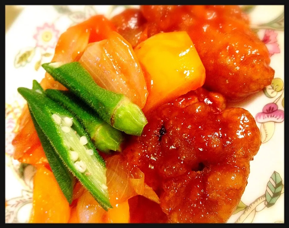 パプリカで酢豚風、ピーマン嫌いに。Sweet and sour pork|toyamadaさん