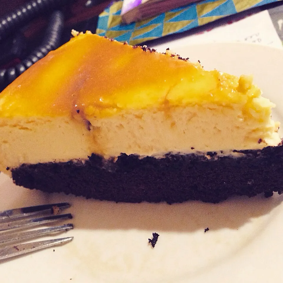 Caramel cheesecake|Angelique Maelyn Goさん