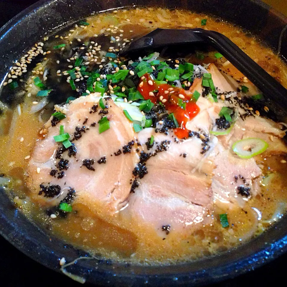 50 黒こがし味噌ラーメン @壱番屋|タカパパさん