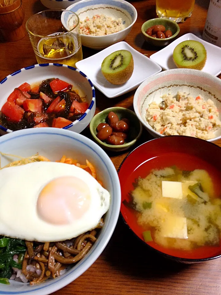 Snapdishの料理写真:ビビンバ丼定食|まりっちさん