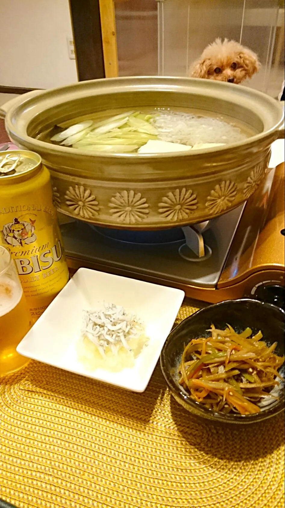 湯豆腐、シラスおろし、アシタバとゴボウのきんぴら🍴ビールはエビス🍺(^-^)v|ナムナムさん