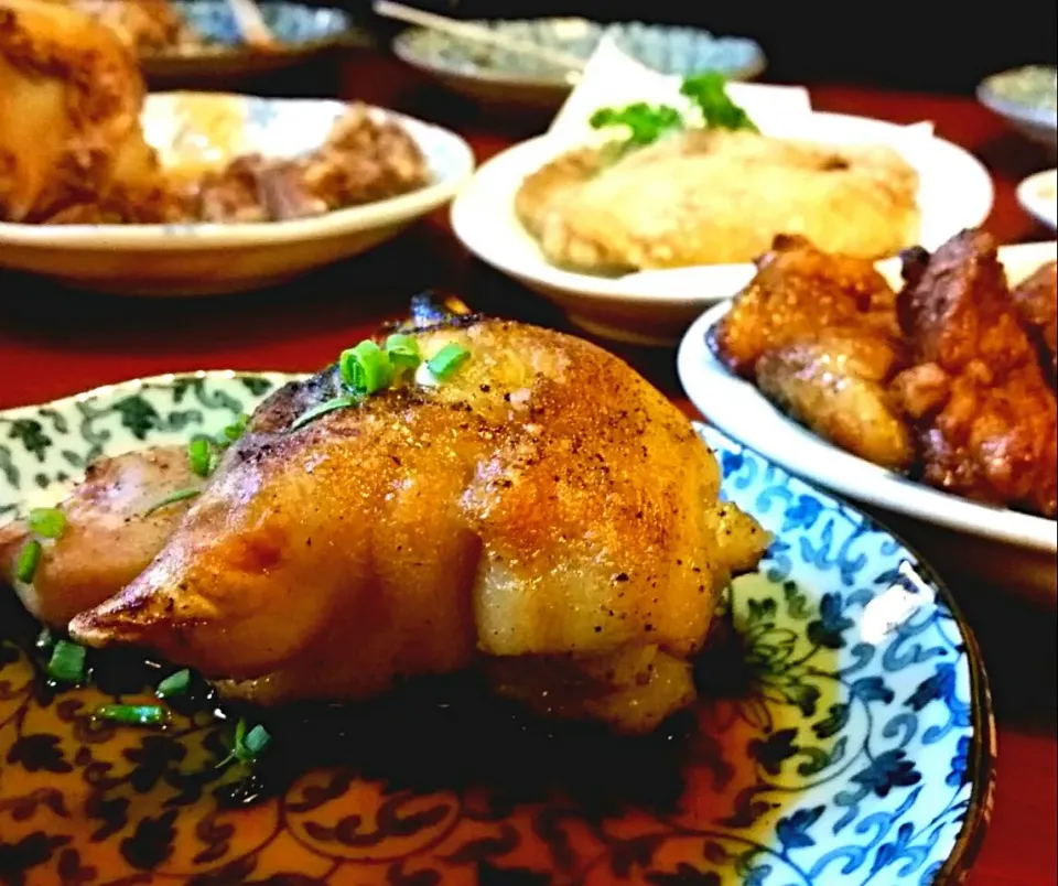 豚足、牛テール塩焼き、骨付きカルビ＠居酒屋さん|直樹さん