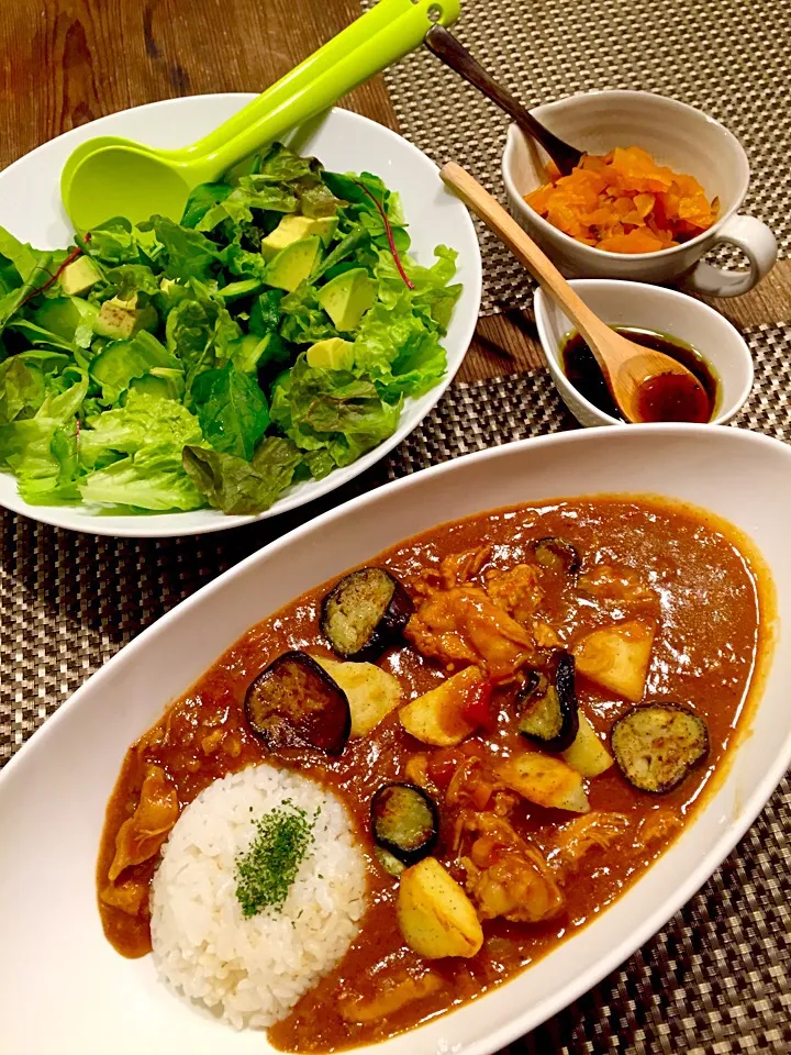 あさイチのSHIORIちゃんレシピを参考に✨チキンのヨーグルト トマトカレー🍛🍅|まみりんごさん