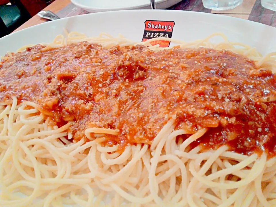 #SpagettifromShakeys|Monina Barquez Rosberoさん