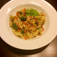 Snapdishの料理写真:Pasta Salad|Nix & Snacksさん