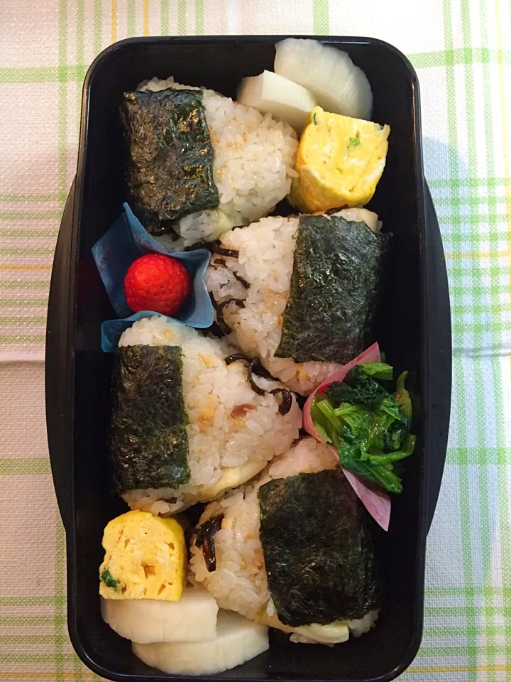 筍ご飯おにぎり弁当|tefuraさん