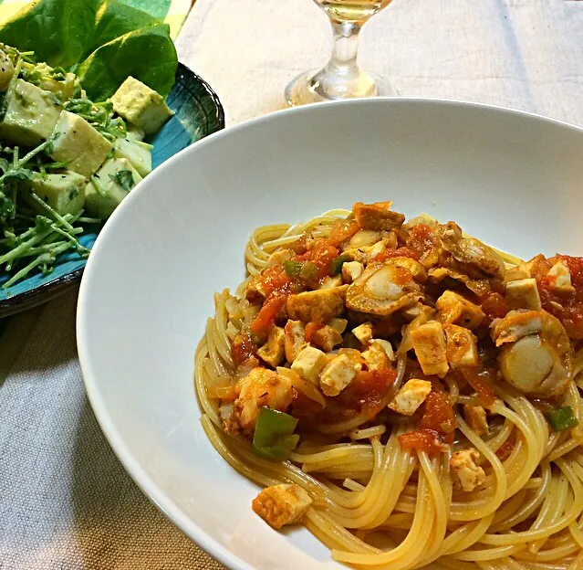 Snapdishの料理写真:厚揚げとベビーホタテのパスタ🍝|ぷっくりんこ💙さん