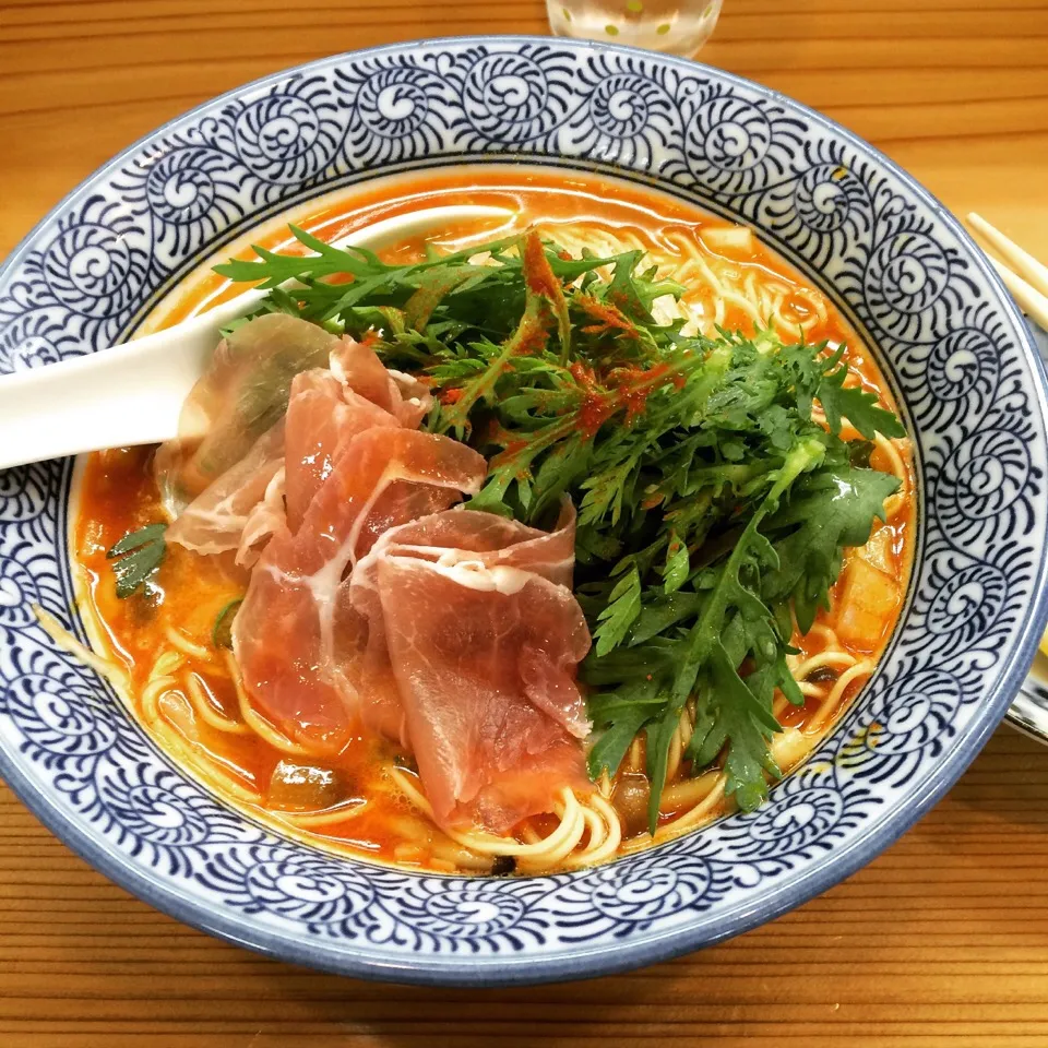 トム ヤム ラーメン|Atsuko  Oshimaさん