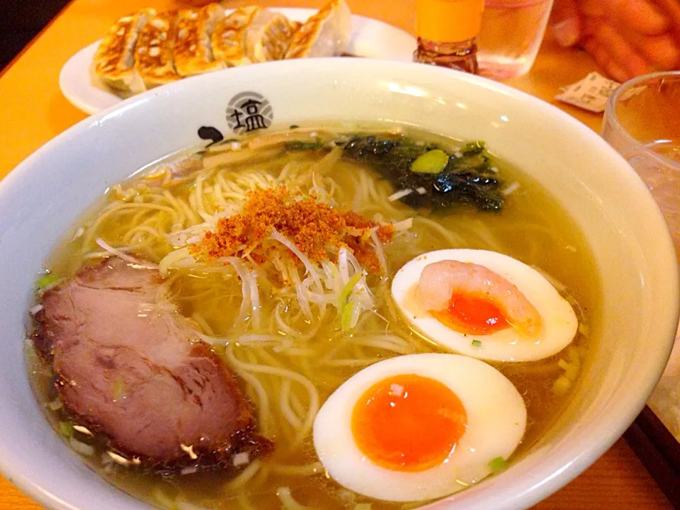 塩ラーメン専門 ひるがおのラーメン🍜|ちなみんさん