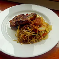 grilled pork with thai noodles|Alexandra Irinaさん