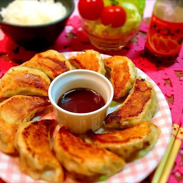 皮から手づくり、焼きギョウザ|さやかさん