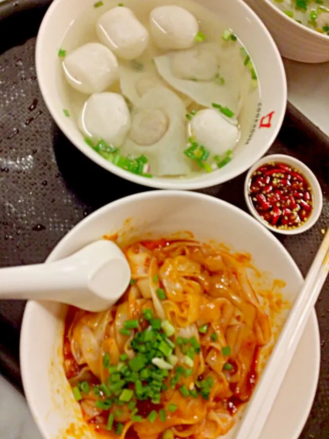 Singapore Teochew Fishballs Noodle. 😘👅👅👅|🌷lynnlicious🌷さん