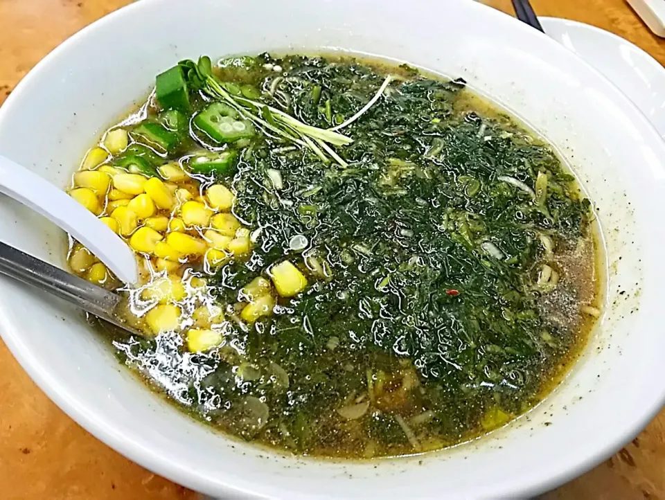 Snapdishの料理写真:モロヘイヤラーメン|哲さん