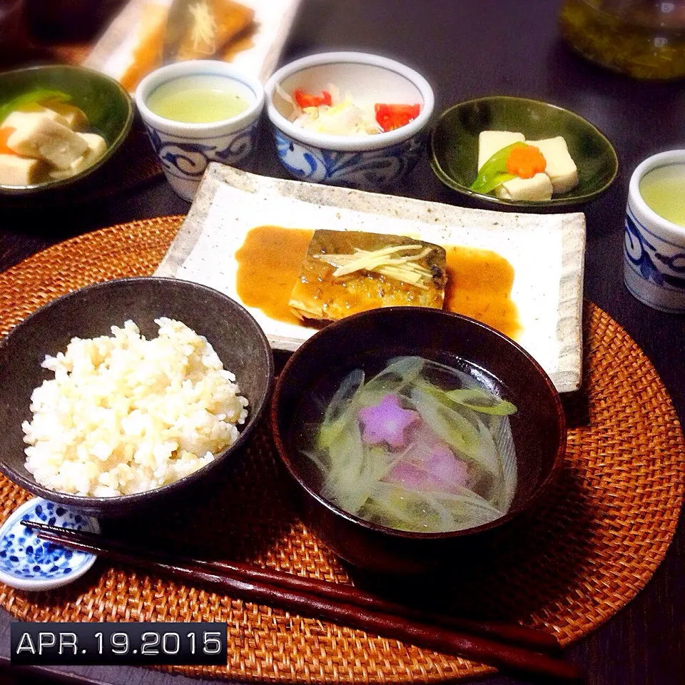 Snapdishの料理写真:鯖の味噌煮定食|amumuさん