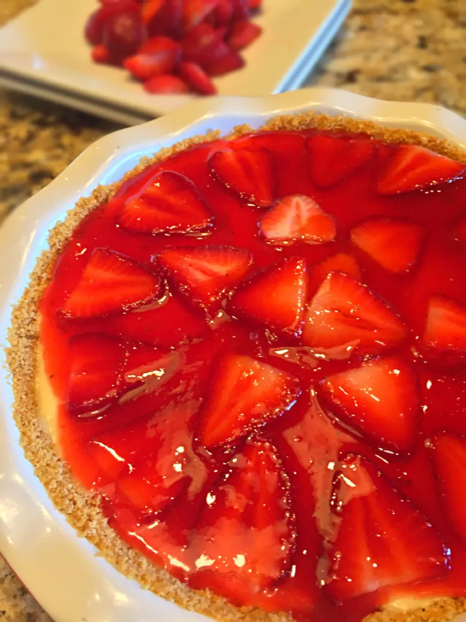 strawberries & creme pie|lindsay robesonさん