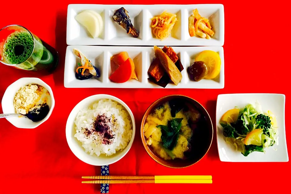 朝ごはんは勝負飯^_^✋常備菜を一口づつ盛り付けました^_^🎶✌️|はみちゃんさん