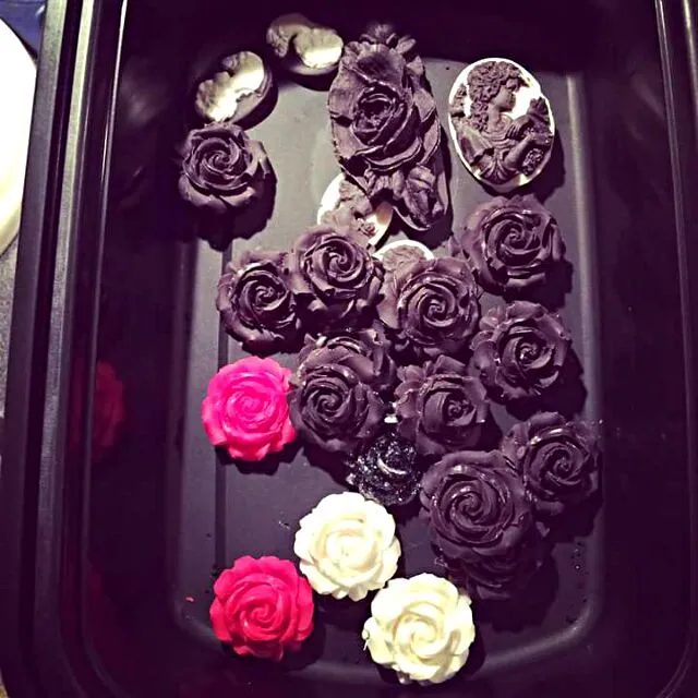 chocolate cameos and roses|CHUENCHAIさん