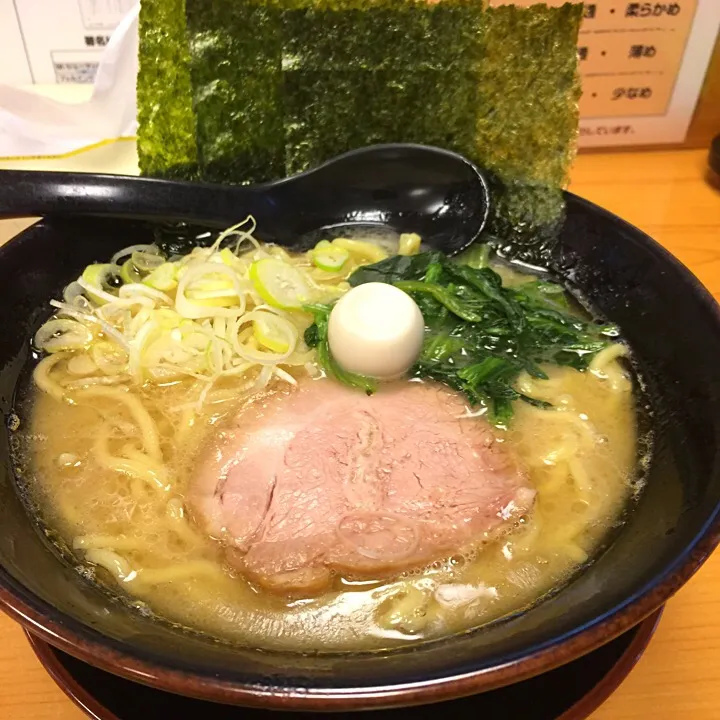 Snapdishの料理写真:快都特製ラーメン(◍•ڡ•◍)❤|いつみさん