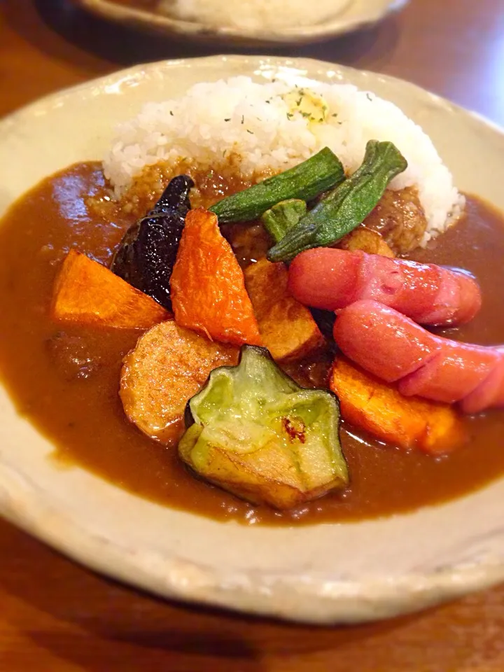 焼き野菜カレー&ウィンナ〜添え @ふらっとカレー|noricomicさん