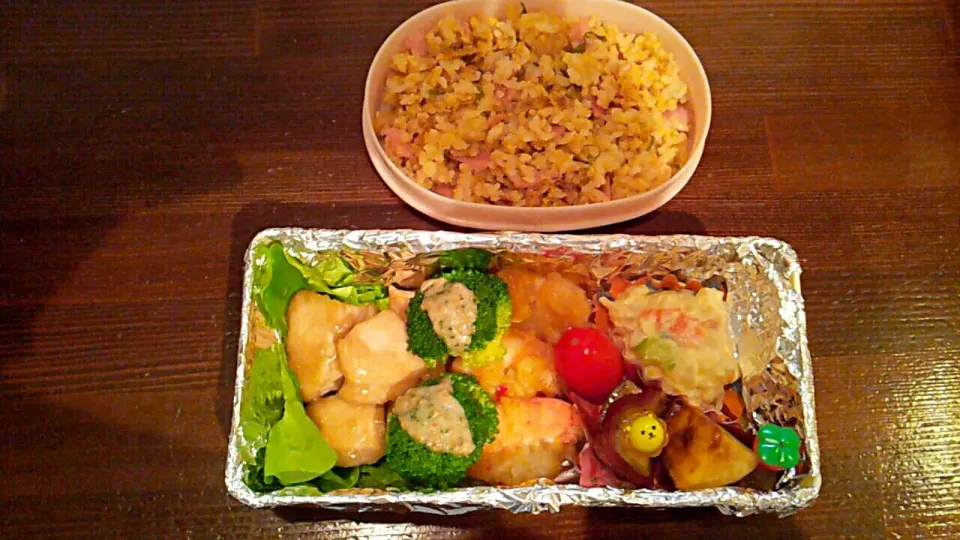 チャーハン♡鶏肉の照り焼き
エビチリ♡ポテトサラダ♡大学いも|🌼ゆうか🌼さん