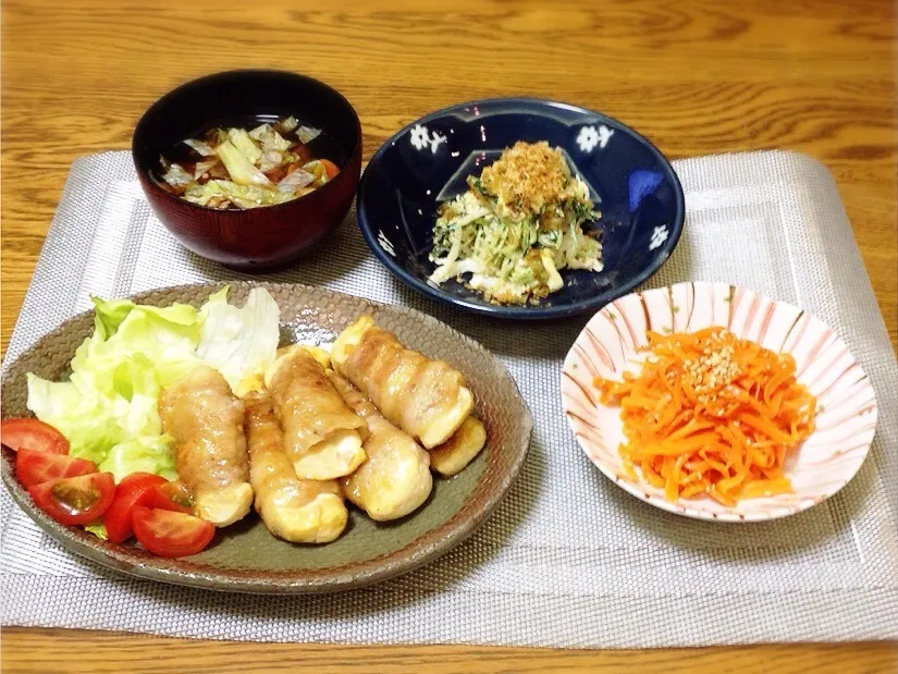 レタス入りお味噌汁・おかなさんの白菜サラダ水菜入り・にんじんのナムル・豆腐の肉巻き|美也子さん