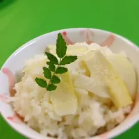 Snapdishの料理写真:筍ご飯|uimareluさん