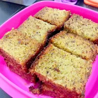 Snapdishの料理写真:Moist banana cake|Caseyyapさん