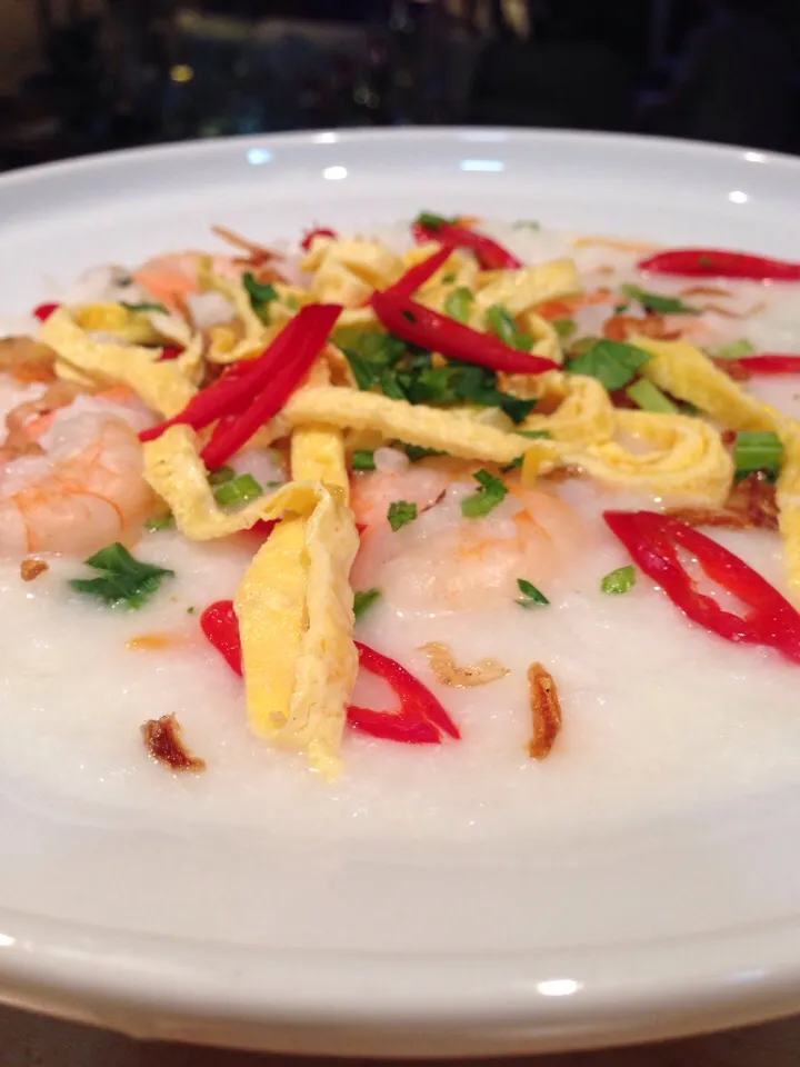 Snapdishの料理写真:Creamy Prawn Porridge|Joha Hassanさん