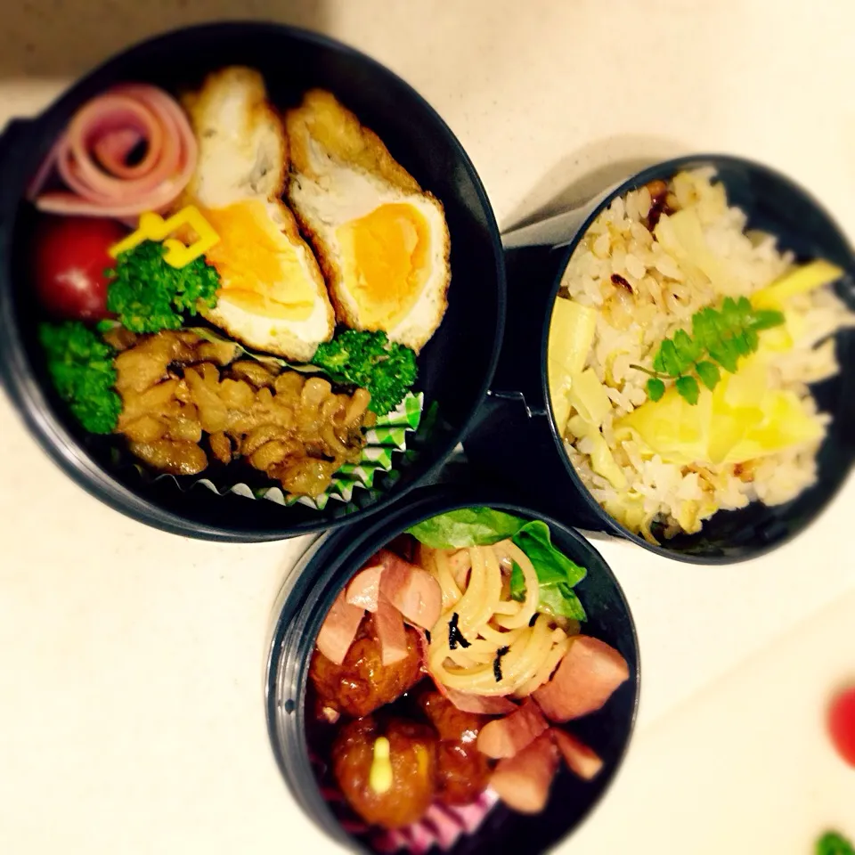 お寝坊弁当！筍ご飯と巾着卵がメインで♡|チーミーさん