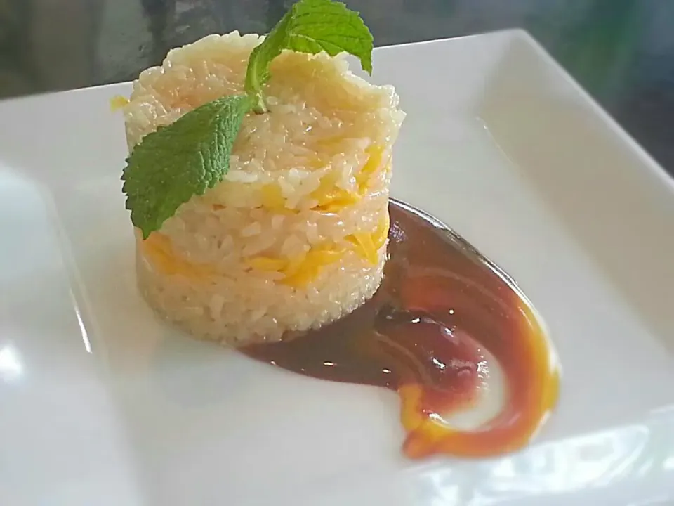 Mango Sticky Rice.w/raspberry mango sauce|SONN'Sさん